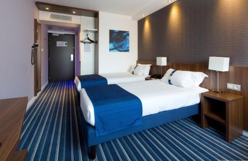 Port Marianne Hotel | Holiday Inn Express Montpellier - Odysseum by IHG