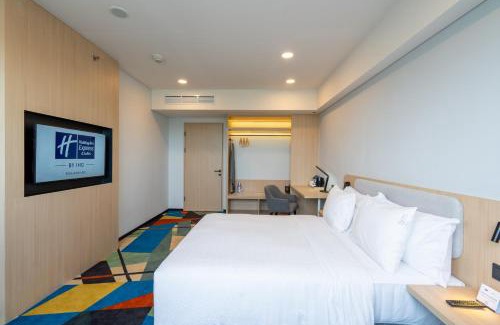 Banjarmasin Hotel | Holiday Inn Express & Suites Banjarmasin by IHG