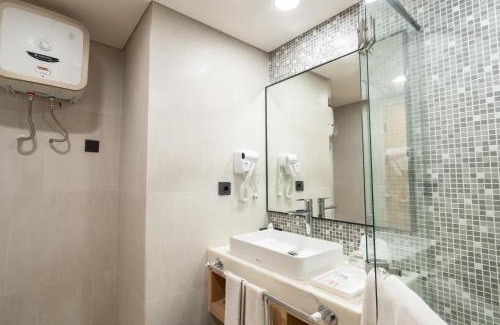 Banjarmasin Hotel | Holiday Inn Express & Suites Banjarmasin by IHG