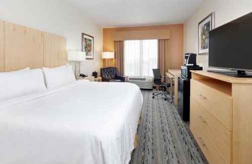 Brooks City Base Hotel | Holiday Inn Express & Suites San Antonio - Brooks City Base by IHG