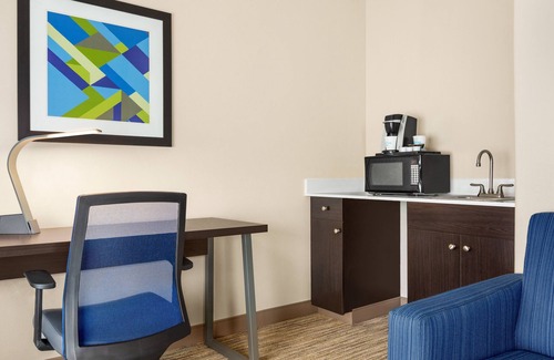 San Antonio Hotel | Holiday Inn Express & Suites San Antonio NW - Medical Area by IHG
