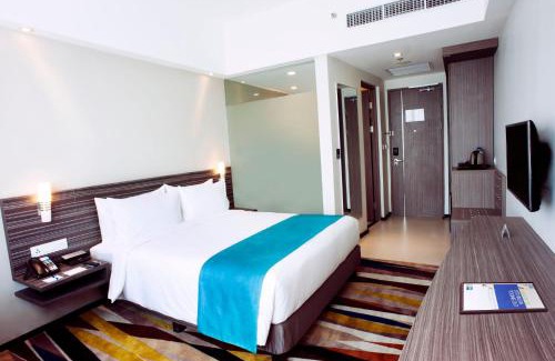 Surabaya Hotel | Holiday Inn Express Surabaya CenterPoint by IHG