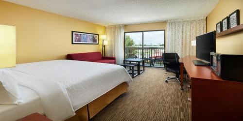 Tifton Hotel | Holiday Inn Express Tifton by IHG