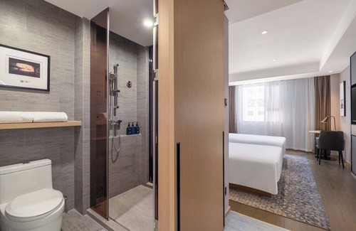 Xiangzhou District Hotel | Holiday Inn Express Zhuhai Grand Theater by IHG