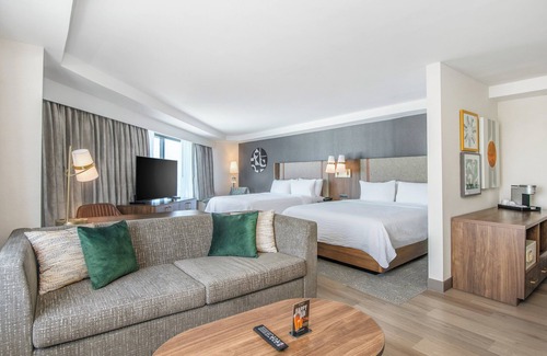 Harbor Gateway South Hotel | Holiday Inn Los Angeles Gateway - Torrance by IHG