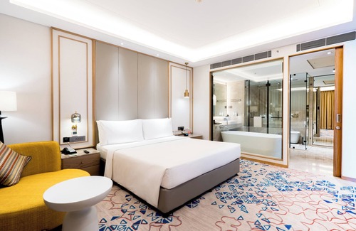 Lucknow Hotel | Holiday Inn Lucknow Airport by IHG