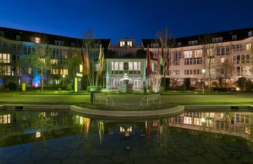 Munchen District Hotel | Holiday Inn Munich-Unterhaching by IHG