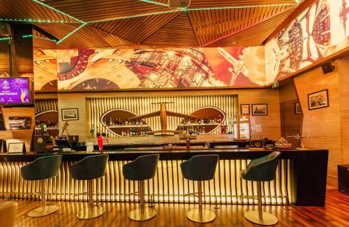 Aerocity Hotel | Holiday Inn New Delhi Aerocity by IHG