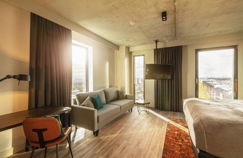 Eastern Docklands Hotel | Holiday Inn - the niu, Fender Amsterdam by IHG