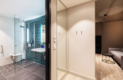 Eastern Docklands Hotel | Holiday Inn - the niu, Fender Amsterdam by IHG