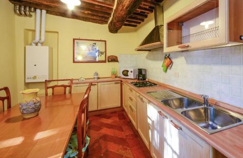 Bivio Lugnano House | Holiday Home Monte Santa Maria Pool Retreat