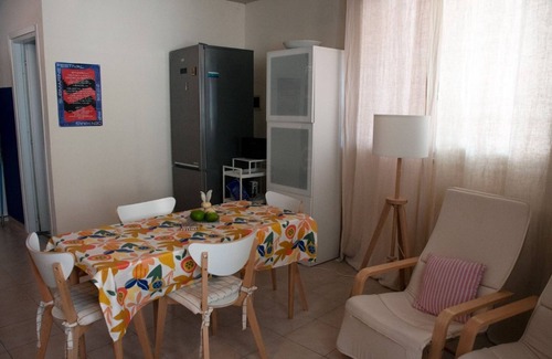 Torre Colonna-sperone House | Holiday home in Nieuw-Loosdrecht