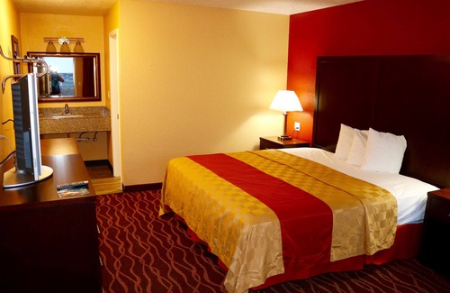 Salem Hotel | Holiday Lodge Salem,OR