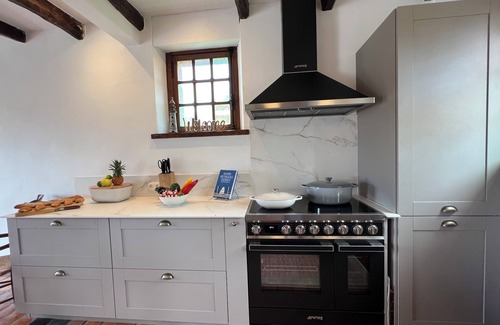 Ploudalmezeau Villa | Holiday mansion by the habour with phantastic sea view + wellness area + sauna