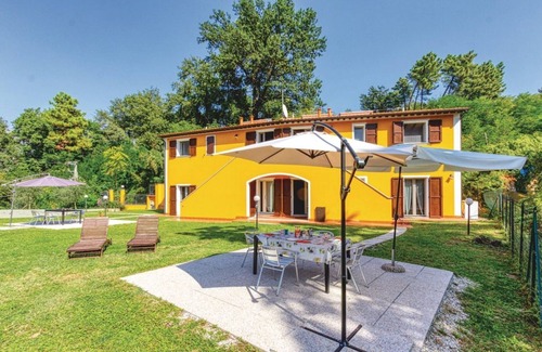 Carrara House | Holiday Michelangelo