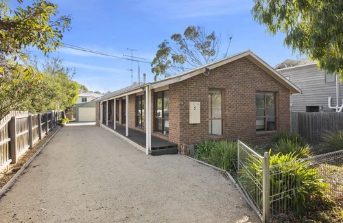 Anglesea House | Holiday on Minifie Su