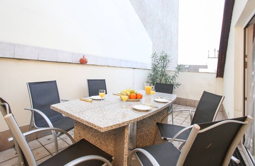 Matzleinsdorf Apartment | Holiday Penthouse Apartment near the Belvedere Palace in Vienna Austria