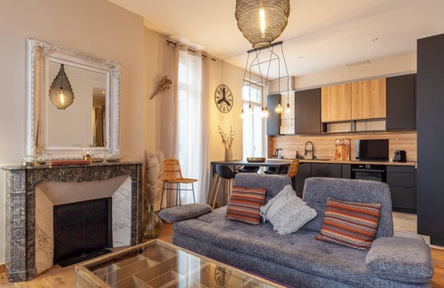 Le Chapitre Apartment | Holiday rental, family flat for 7 people with balcony and Wi-Fi