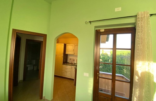 Pomaia Apartment | Holiday resort, pool,children's pool,restaurant,child-friendly. close to village