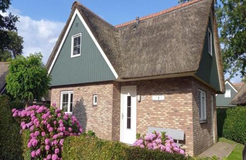 Sint Maartensvlotbrug House | Holiday retreat, near forest