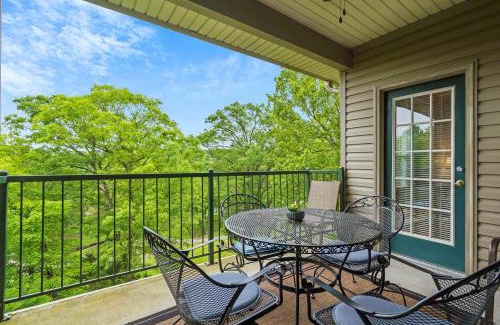 Branson House | Holiday Ridge Retreat 11 - Holiday Hills Branson Golf Resort Outdoor Pools