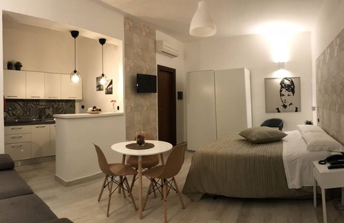 Modica House | Holiday Rooms