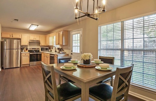 Alabaster House | HOLIDAY SALE at Warrior Landing!