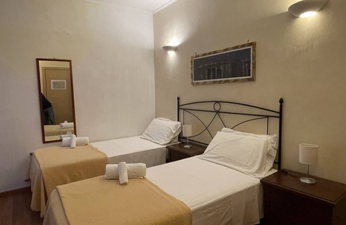 San Lorenzo House | Holiday suite Rome