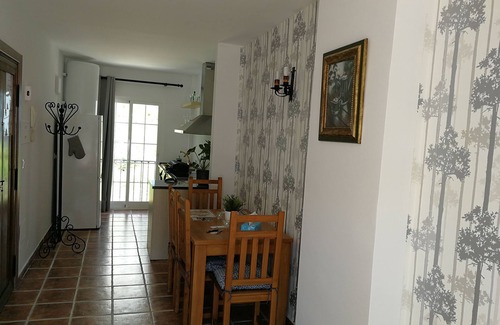 Ojen Apartment | Holiday Triple Apartment