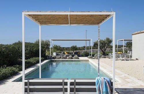 Santa Croce Camerina Villa | holiday vacation villa rental italy, sicily, ragusa, pool, wi-fi, short term long term villa italian sicilian villa to r