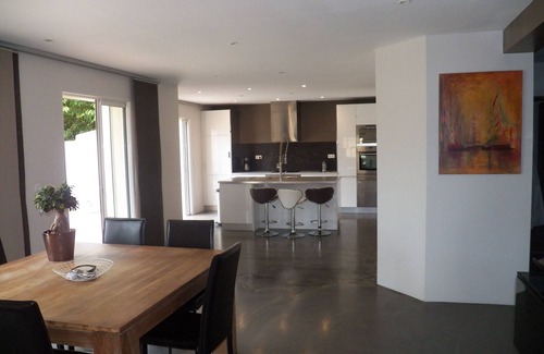 Villeneuve Villa | Holiday villa, quiet, with garden swimming pool and spa .