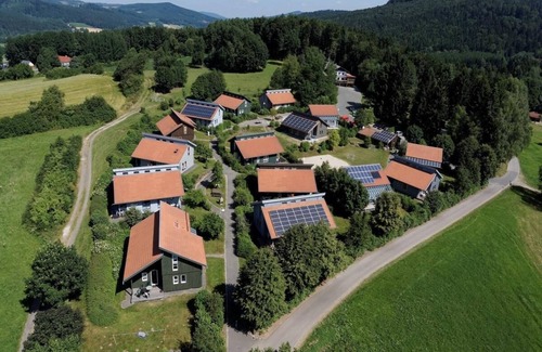 Waldmuenchen House | Holiday Waldmünchen Tc 100qm to 8 pers (5c) Wi-Fi and Erlebnisbadnutzung incl