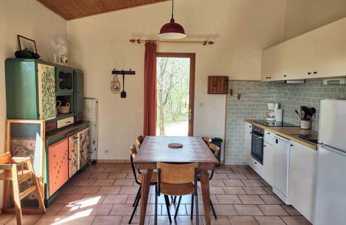 Paulhiac House | Holidayhome with shared swimming pool, quiet natural location