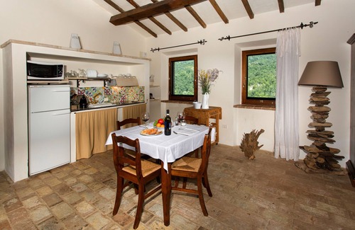 Umbertide Apartment | Holidays in a former Convent in Umbria 15 'from Perugia, on the border with Tuscany