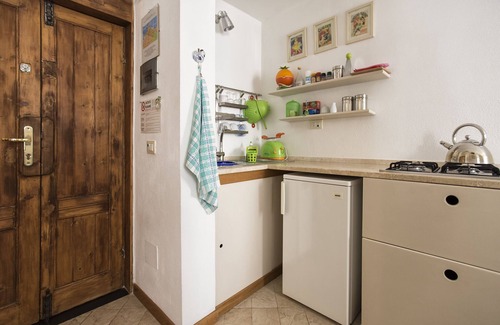 Alghero City Centre Apartment | HOLIDAYS IN ALGHERO - Hospitality Card (COD.CIN IT090003C2000P0350)