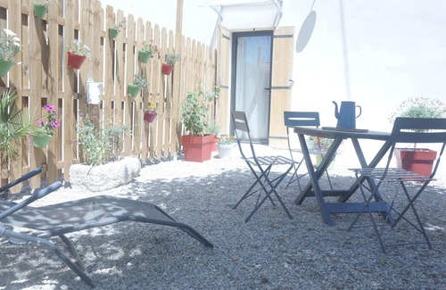 Sarrians Cottage | Holidays in Provence