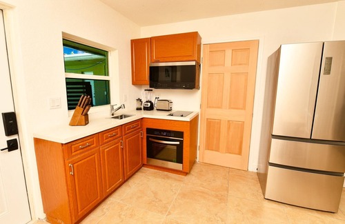 Imperial Point Apartment | Holidays Sale | 20-40% discounts | Pool available | Beach 5min | Grill