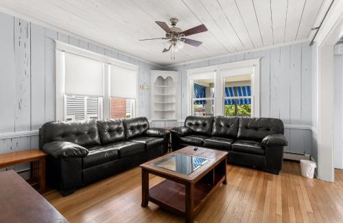 Ocean City Apartment | Holland House 10th