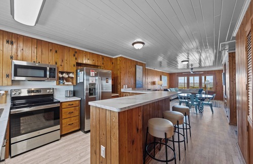 Topsail Beach House | Holliday Haven #200 - Oceanfront Escape in Topsail Beach, Sleeps 9!