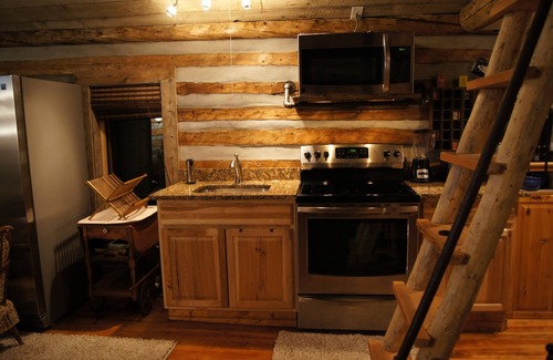 Buena Vista Cabin | Holloway Hot Springs Cabin