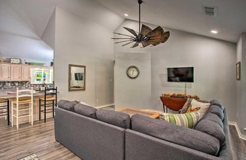 Holly Lake Ranch House | Holly Lake Retreat with 2 Community Pools and Yard