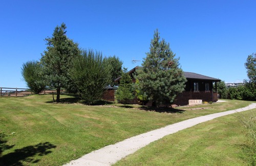 Bodmin Cottage | HOLLY LODGE, romantic, character holiday cottage in Lanivet