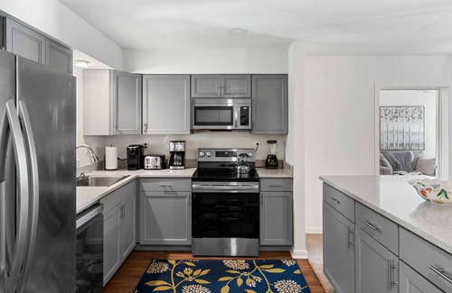 Sapphire Villa | Holly Ridge Get-A-Way of Sapphire Valley