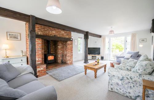 Ufford House | Hollybank Cottage, Ufford