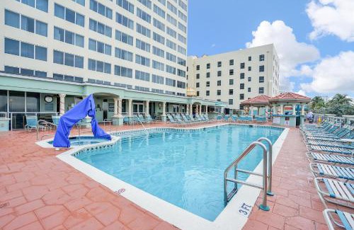 Hollywood South Central Beach Resort | Hollywood Beach Tower