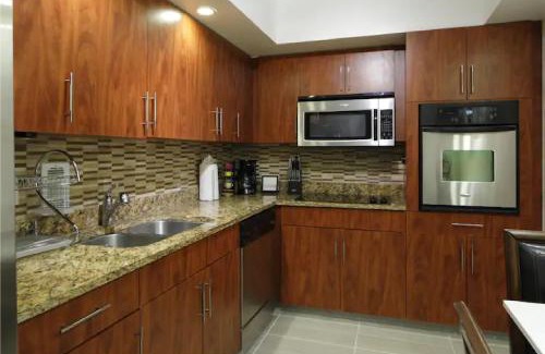 Hollywood South Central Beach Apartment | Hollywood Beachfront Condo, Steps to Ocean, Pool & Game Room