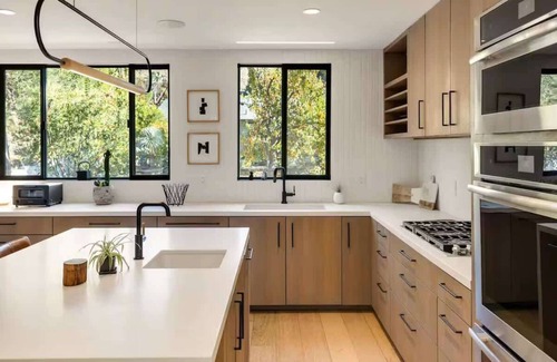Hollywood Hills House | Hollywood Hills Villa by Universal - Pool - Dogs OK