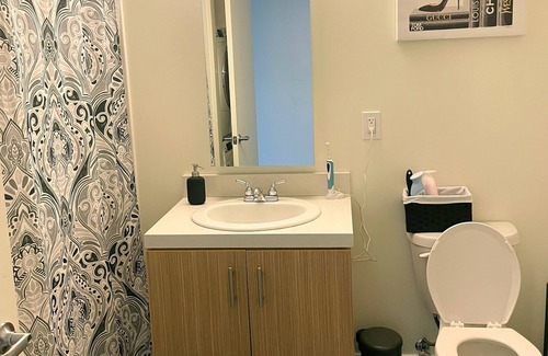 Glendale Apartment | Hollywood loft with city view