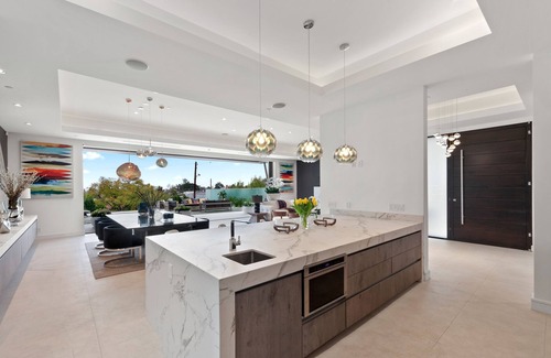 Los Feliz House | Hollywood/Los feliz Brand New House