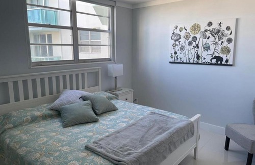 Hollywood South Central Beach Apartment | Hollywood on Beach Apartment
